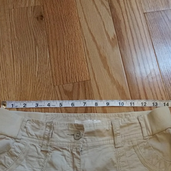Chico's size 00, XS capris tan - Picture 5 of 7